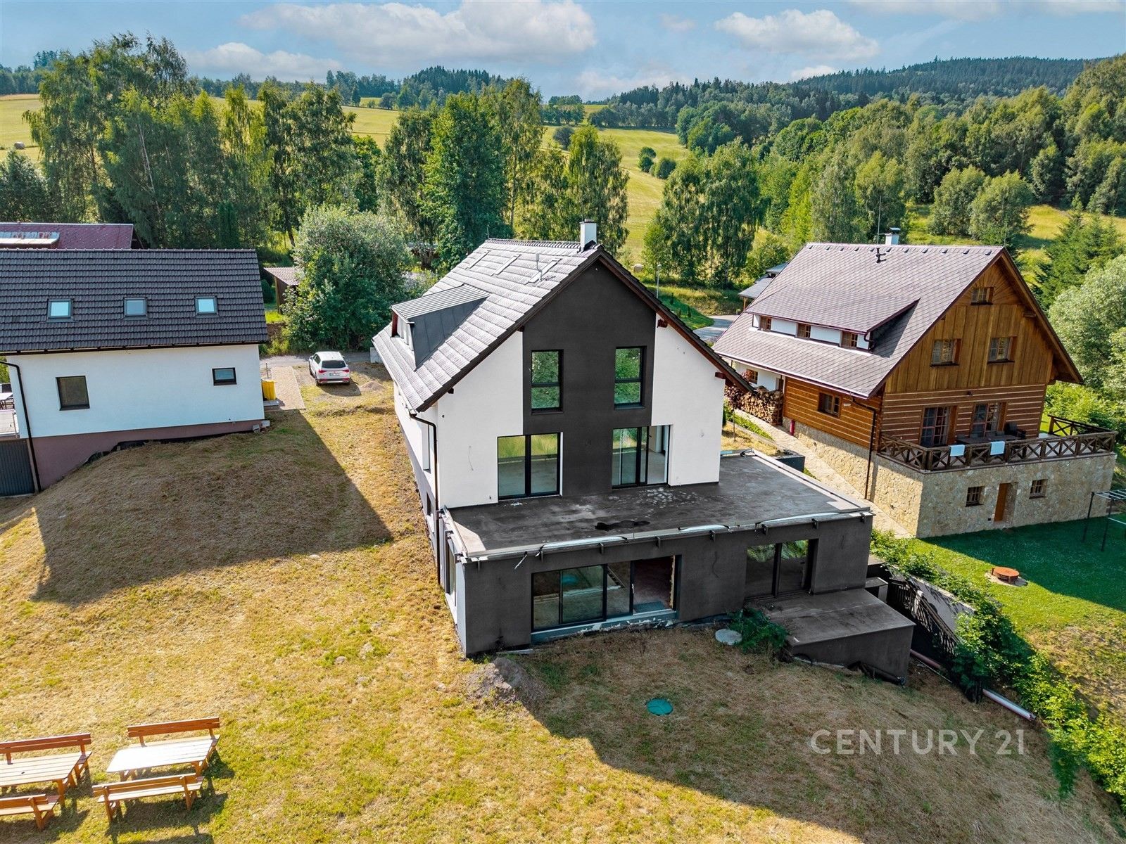 Rodinné domy, Dolní Morava, 473 m² - 2