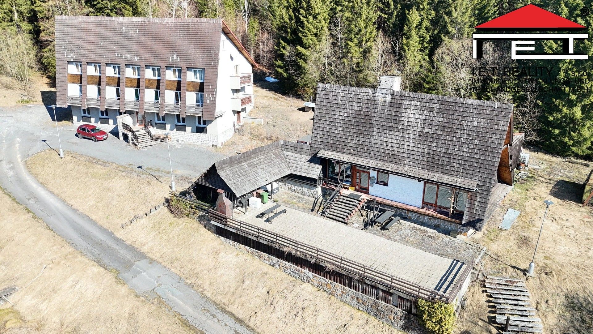 Ostatní, Bílá – pohled 3