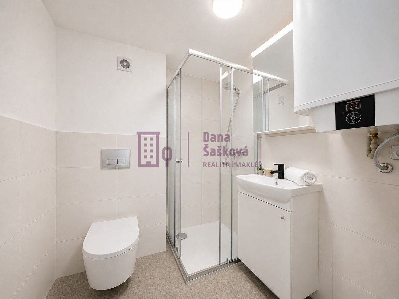 2+kk, Jindřichův Hradec - Jindřichův Hradec III, Jihočeský kraj, 34 m² - 2