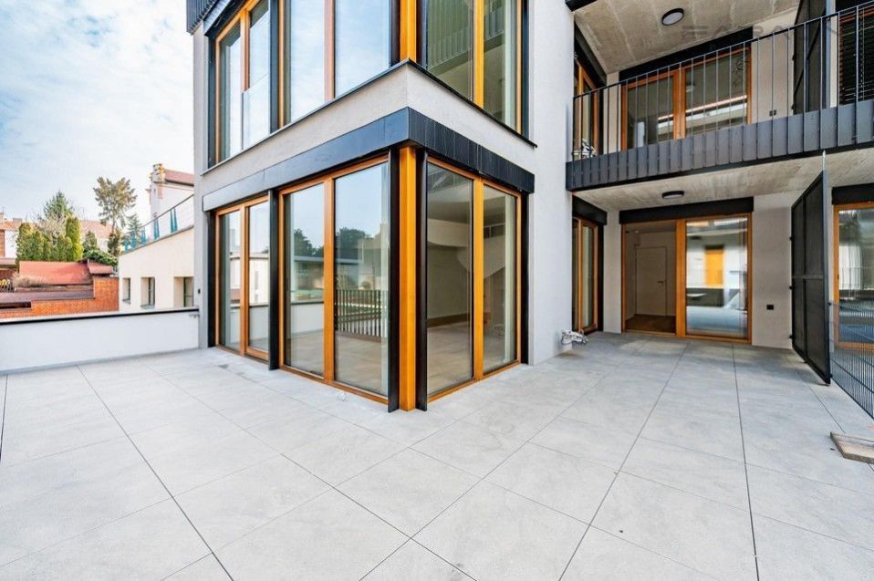 2+kk, Bělohorská, Praha, 111 m² - 1