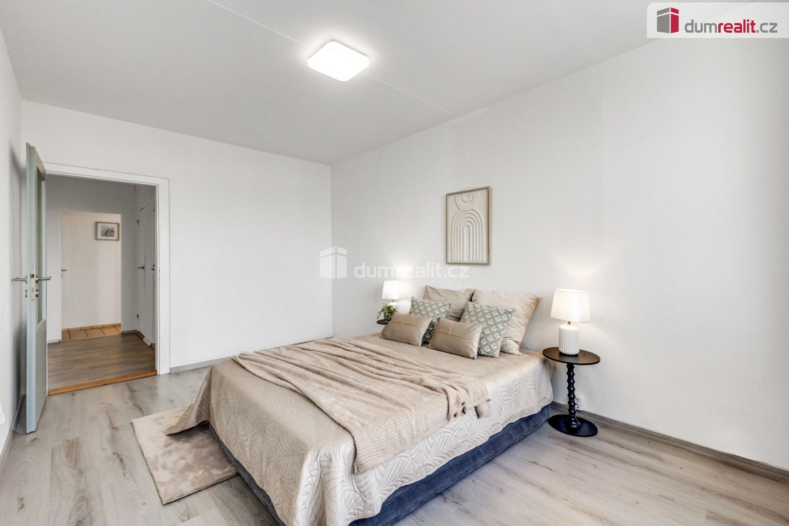 Prodej byt 3+1 - Zázvorkova 1997, Praha, 82 m²