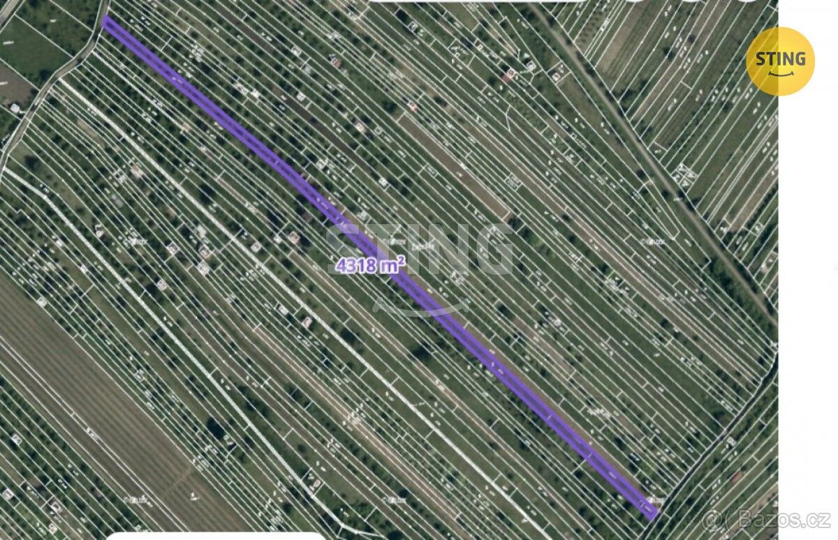 Prodej pozemek pro bydlení - Strážnice, 696 62