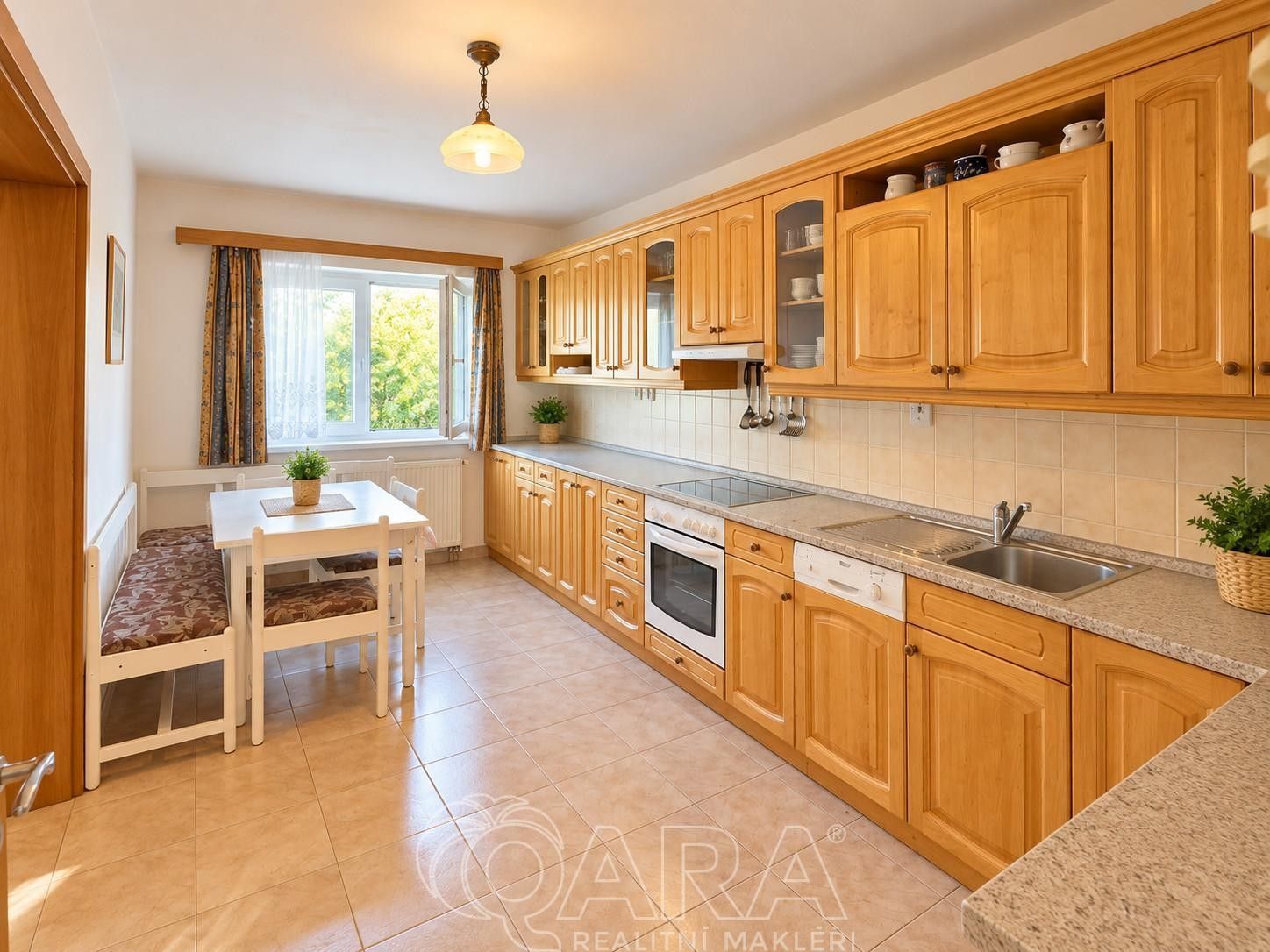 Pronájem rodinný dům - Třebechovice pod Orebem Polánky nad Dědinou, 199 m² - 2
