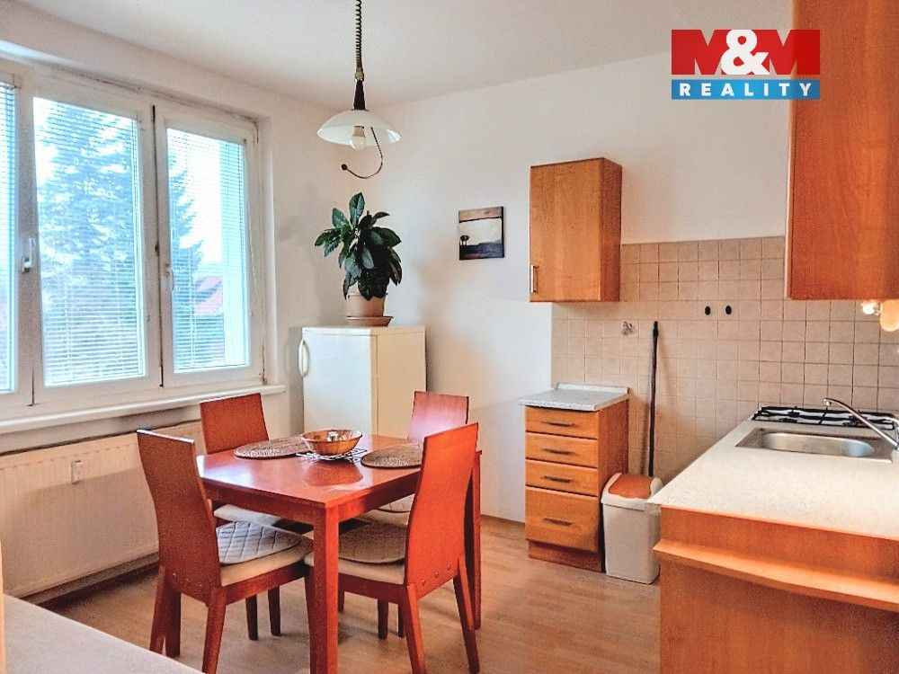Pronájem byt 1+1 - Kollárova, Ostrov, 34 m²