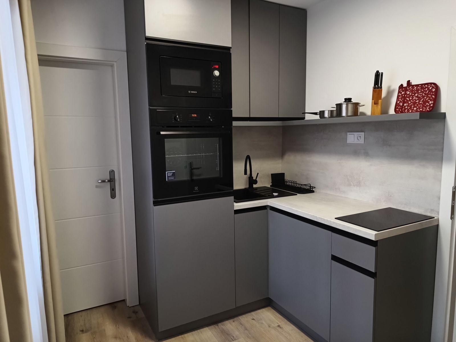 Byty, Hradební, Praha - Staré Město, 37 m² - 2