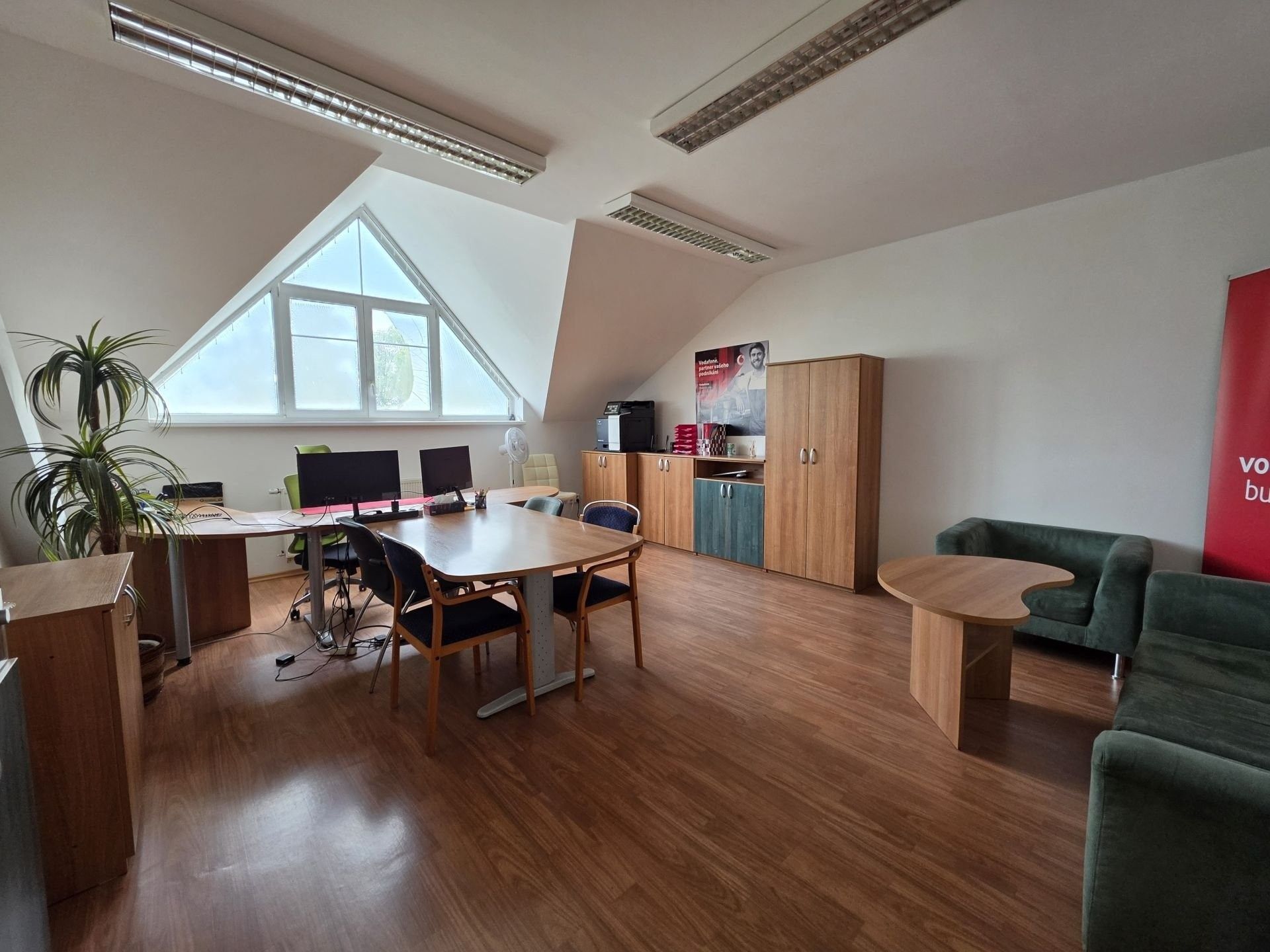 Kanceláře, Na Roudné, Plzeň, 56 m² - 1