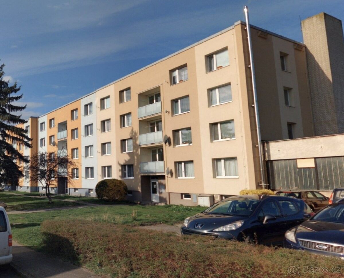 Byty, Libochovice, 411 17