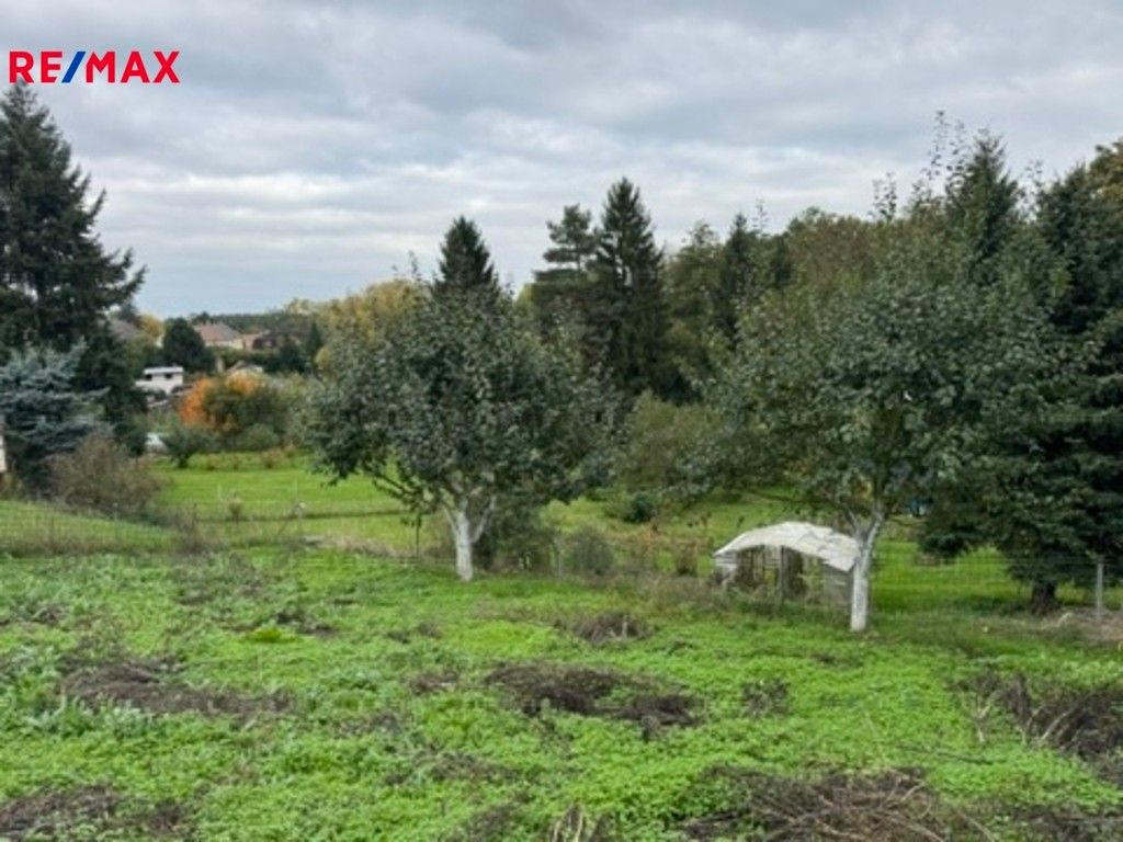 Zahrady, Praha, 782 m²