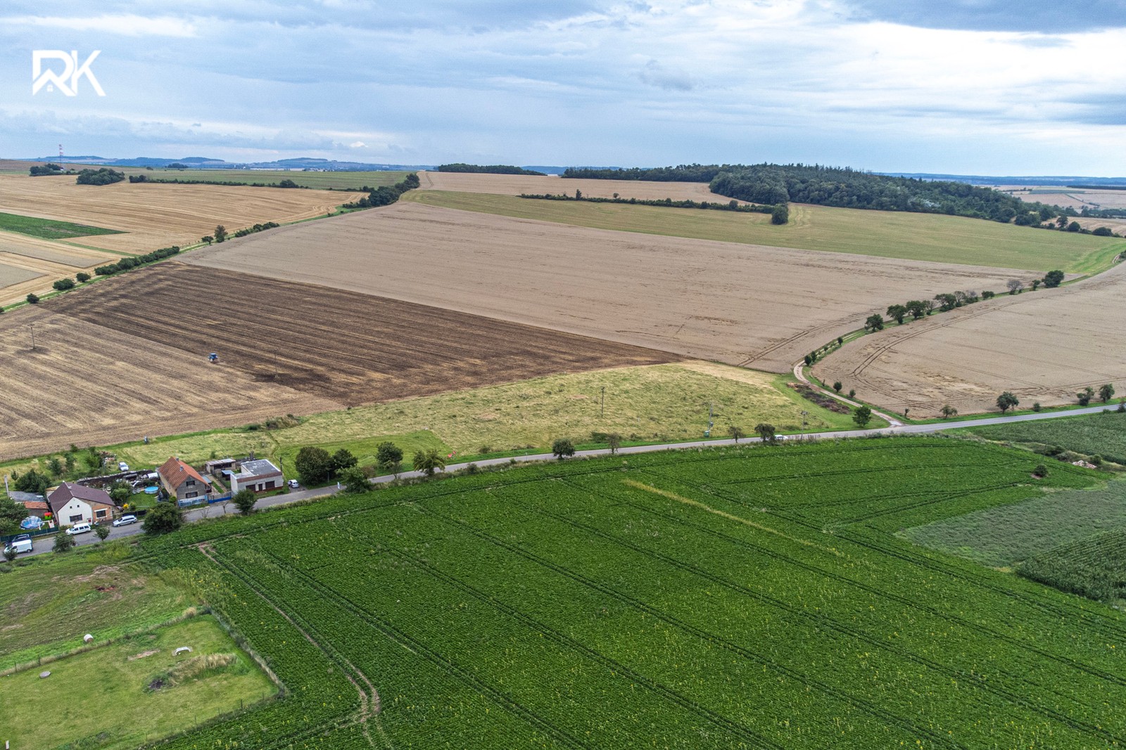 Prodej pozemek pro bydlení - Břežany I, 1 000 m² - 5