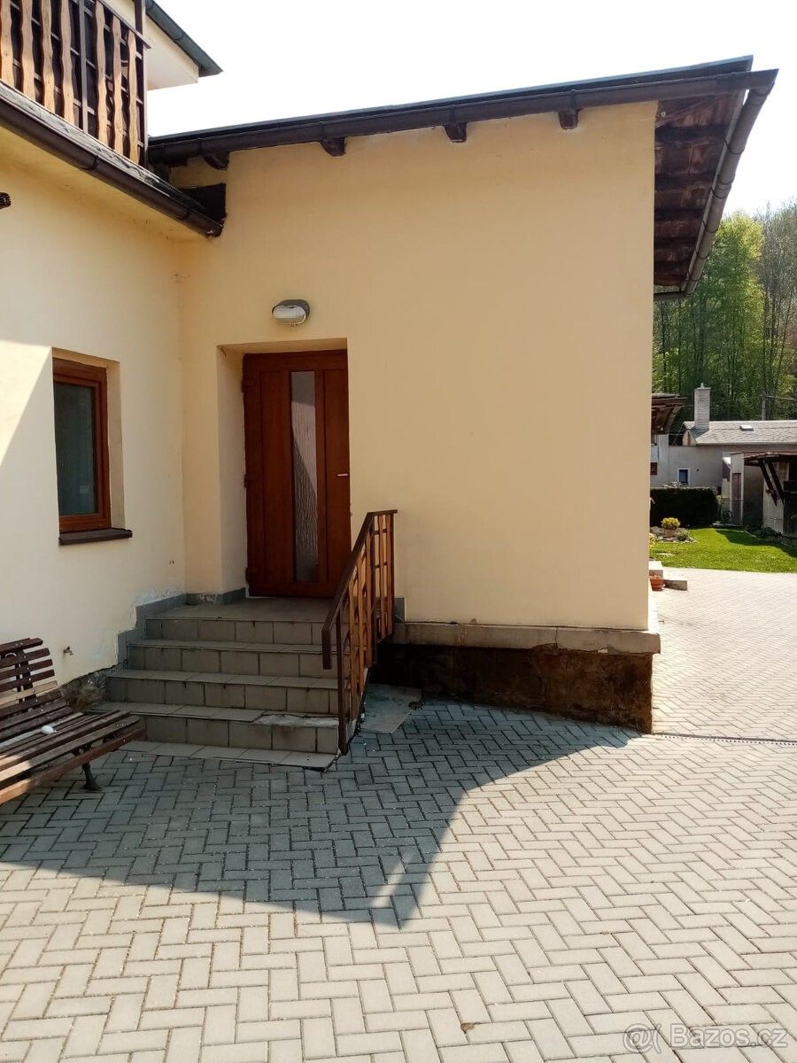 Byty, Skuhrov nad Bělou, 517 03