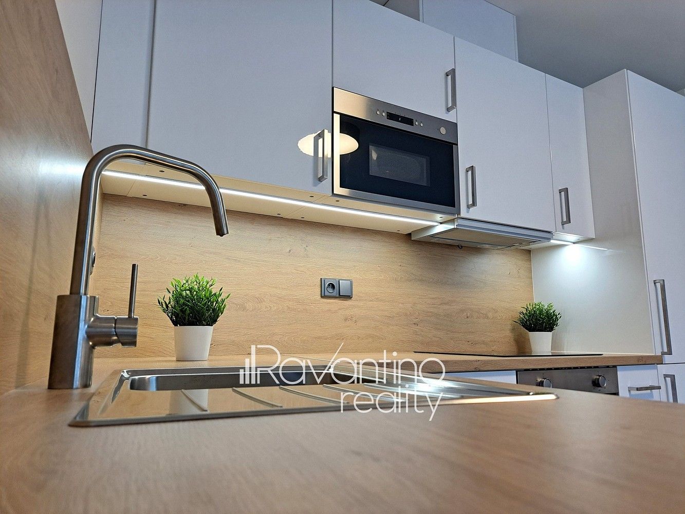 Pronájem byt 1+kk - Vzhledná, Brno - Bosonohy, 21 m² - 2