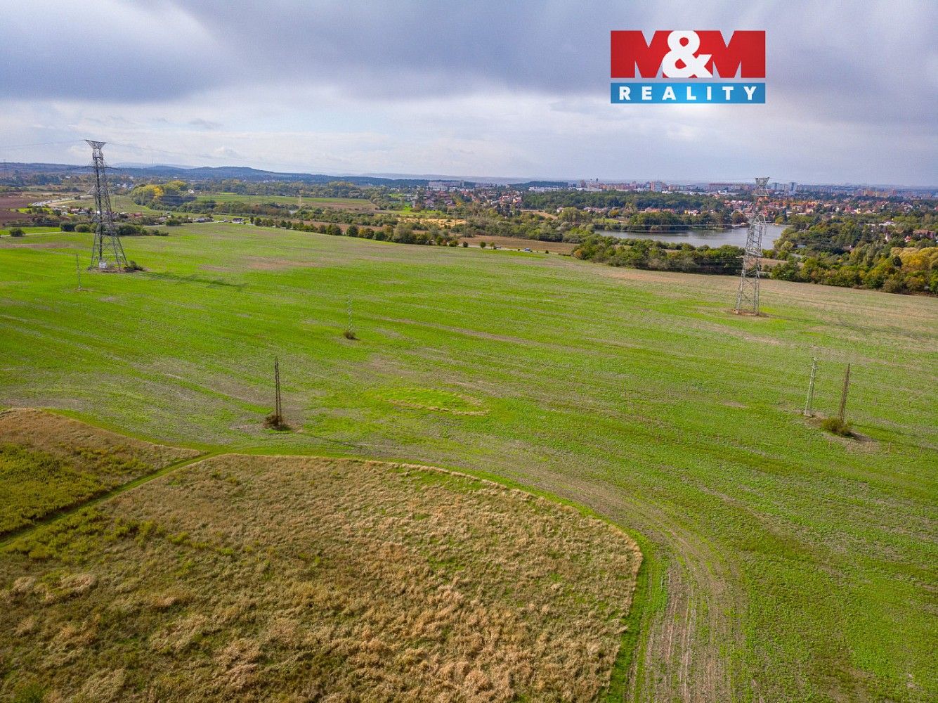 Zemědělský pozemek, 2 421 m²