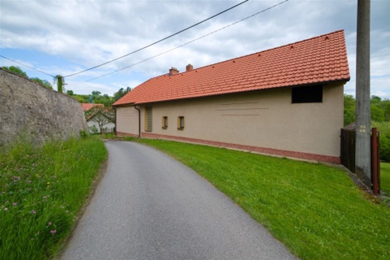 Rodinný dům · 255 m² · Divišov Zdebuzeves - 4