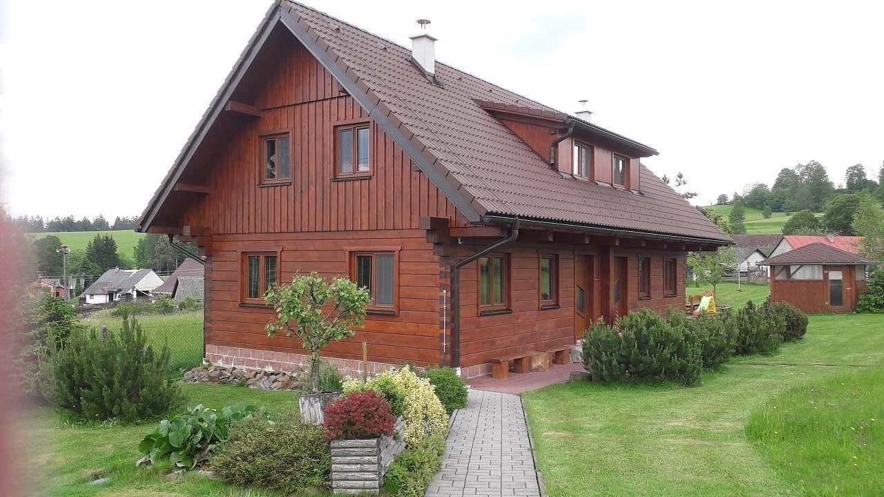 Chaty, Hluboká u Krucemburku, Kraj Vysočina