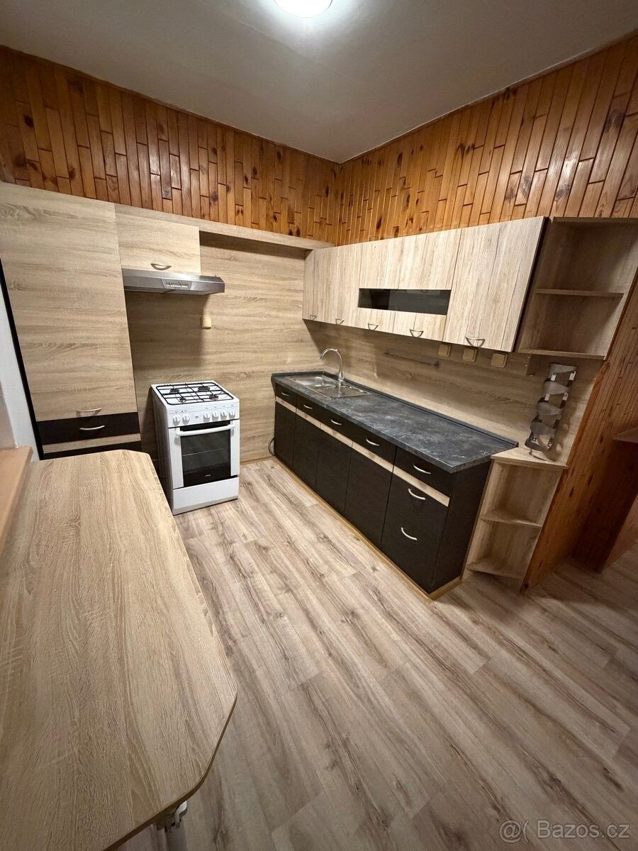 Byty, Kopřivnice, 742 21