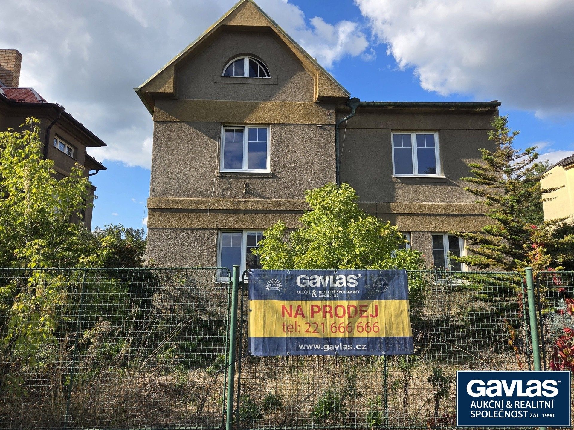 Rodinné domy, Plzeňská, Králův Dvůr, 200 m²