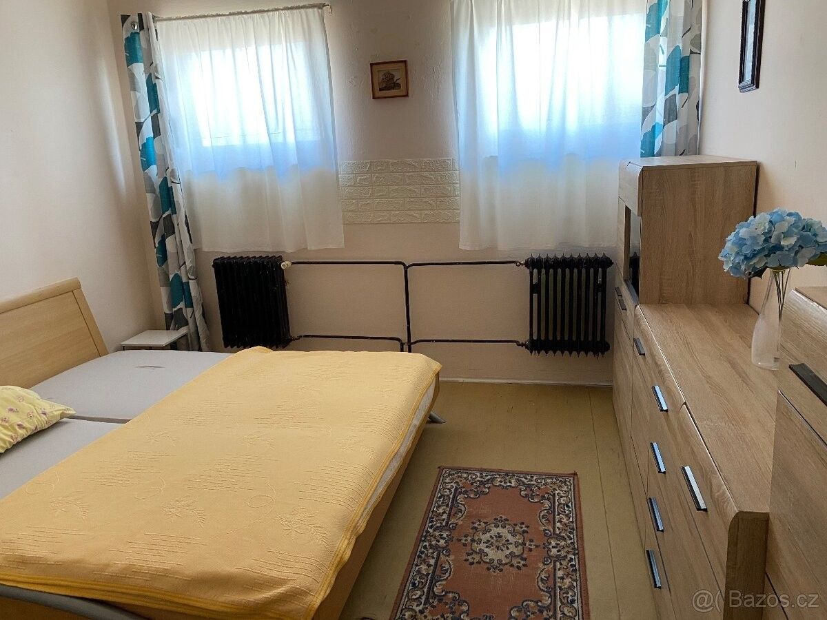 Pronájem byt - Horoměřice, 252 62