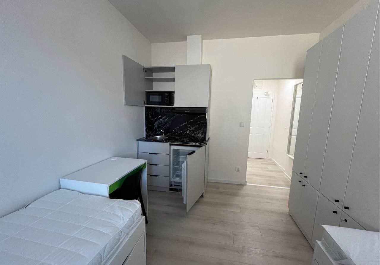 Pronájem byt 1+kk - Kotlaska, Praha, 22 m²