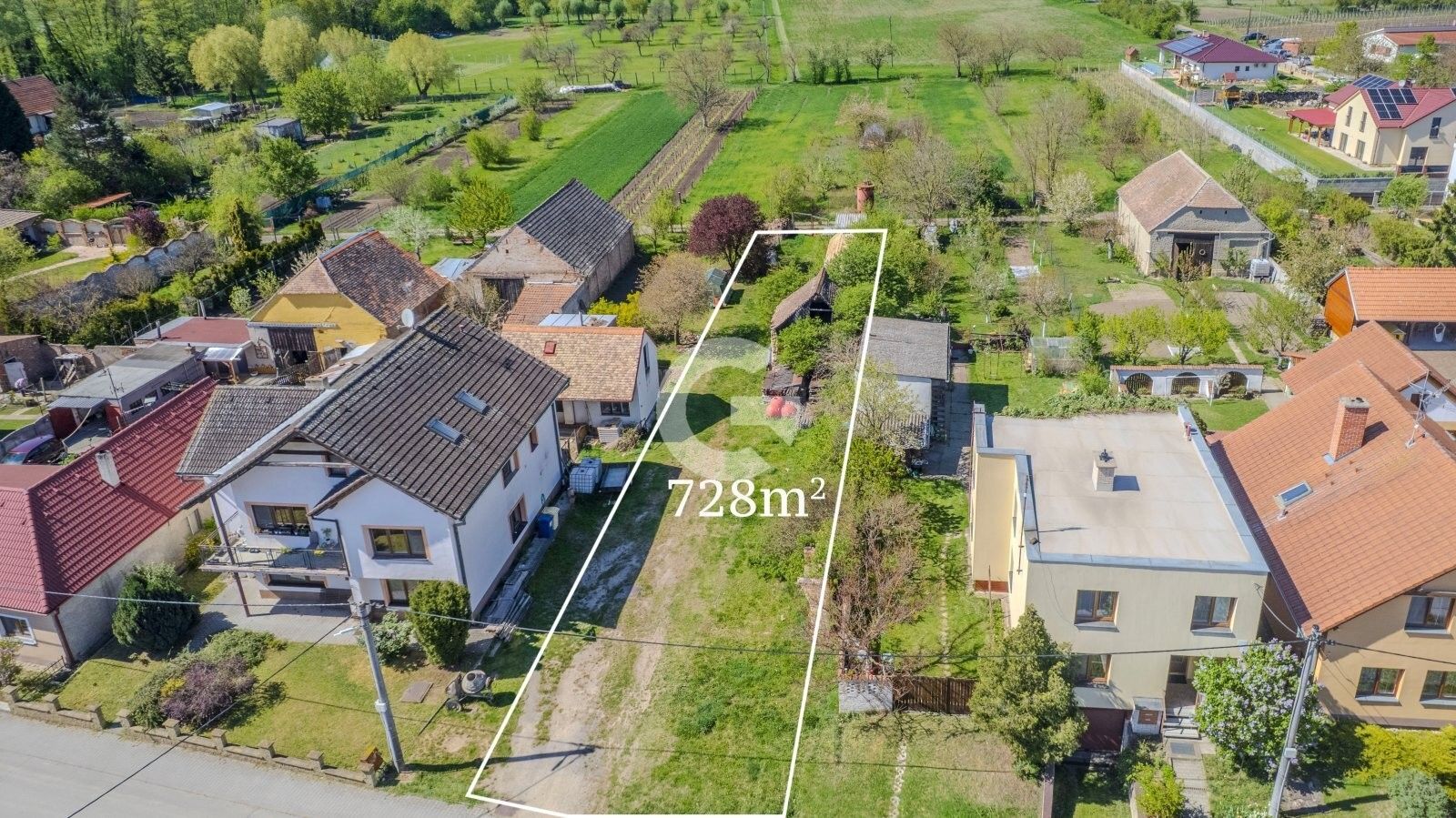 Pozemek pro bydlení, 728 m²