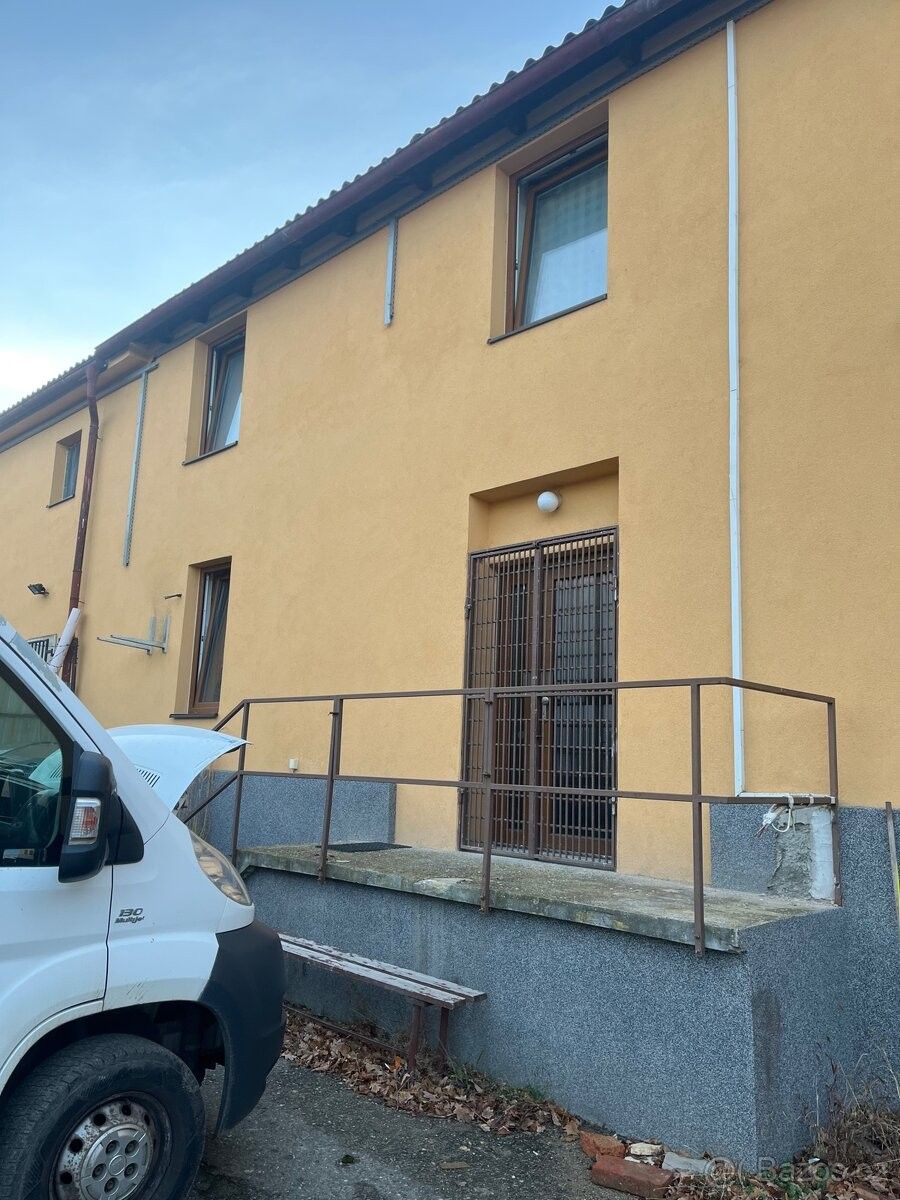 Pronájem obchodní prostory - Hostomice pod Brdy, 267 24