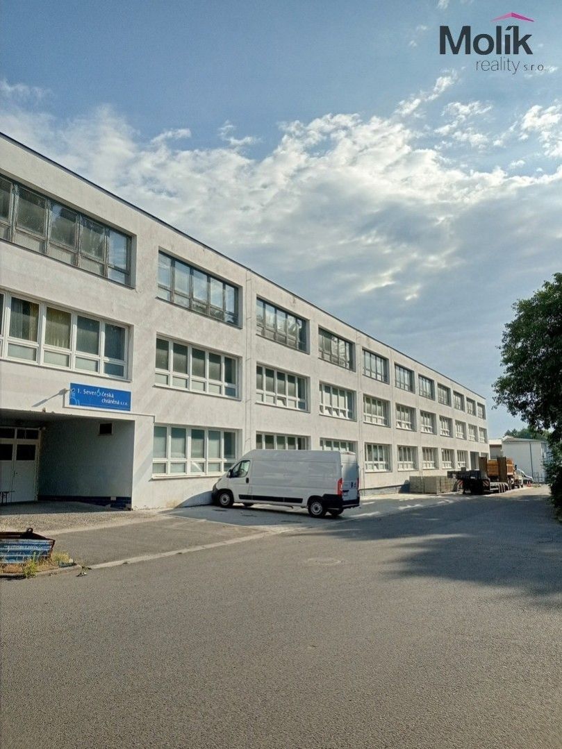 Sklady, Zaječická, Jirkov, 700 m²