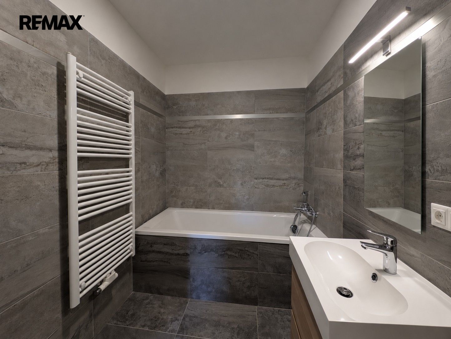 1+kk, Na louži 258, Praha Vršovice, 55 m² - 2