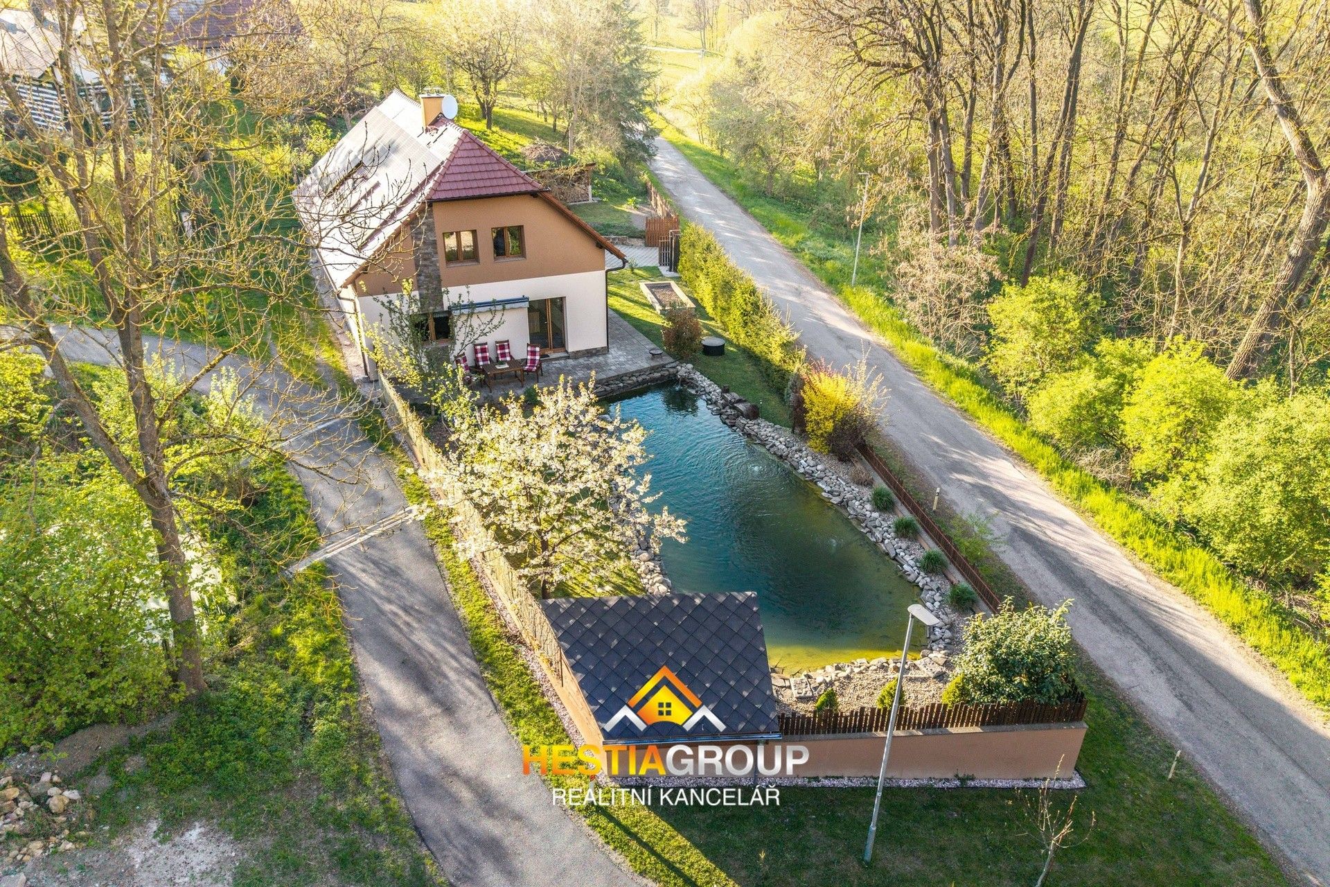 Rodinné domy, Záhuby, Zelenecká Lhota, 176 m² - 1