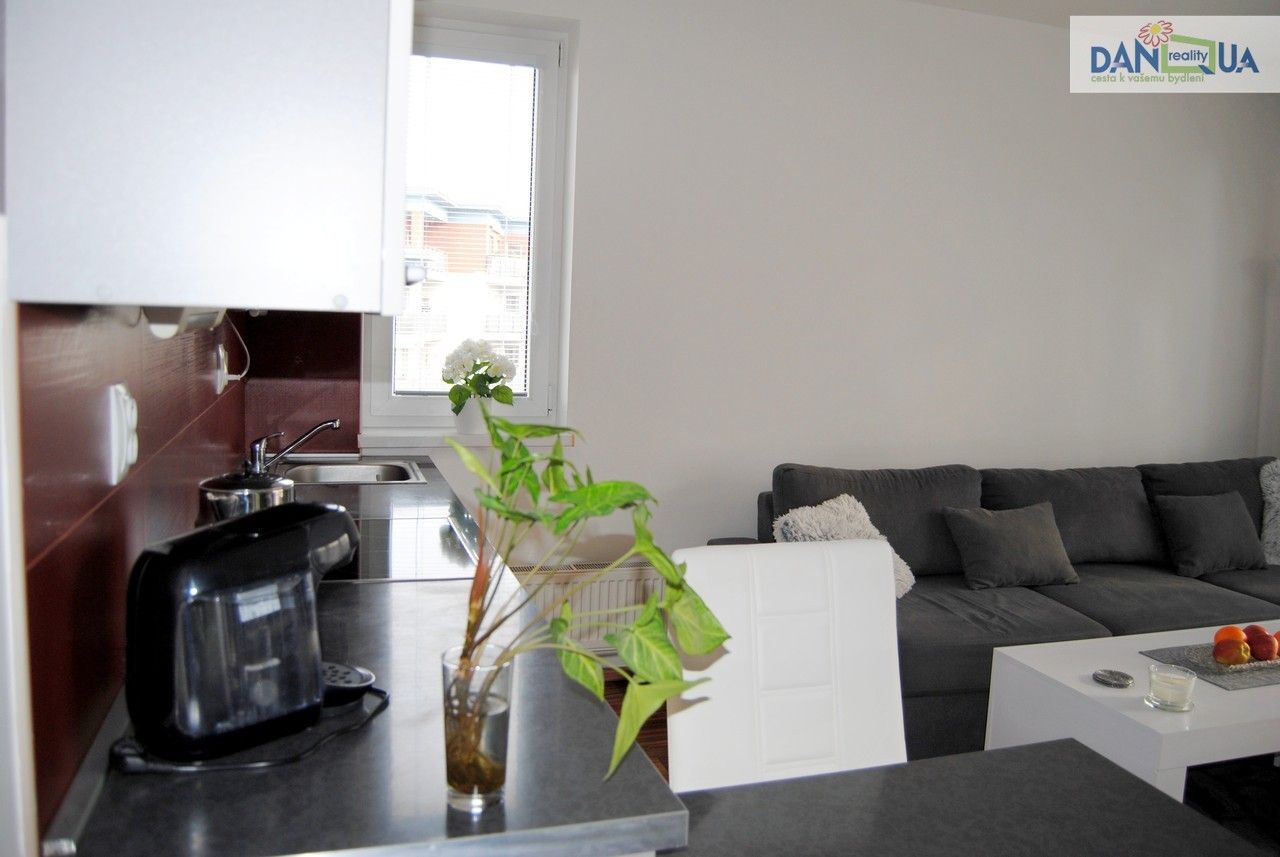 Byt 2+kk · 42 m² · Znojemská, Plzeň - 3