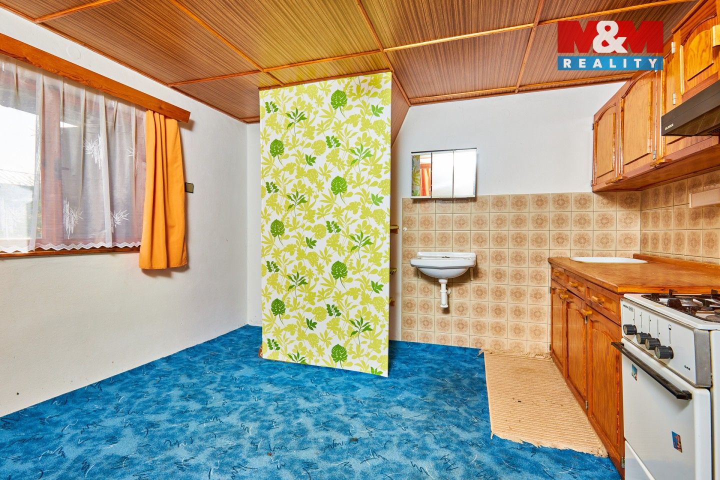 Chata · 375 m² · Lišov - 3