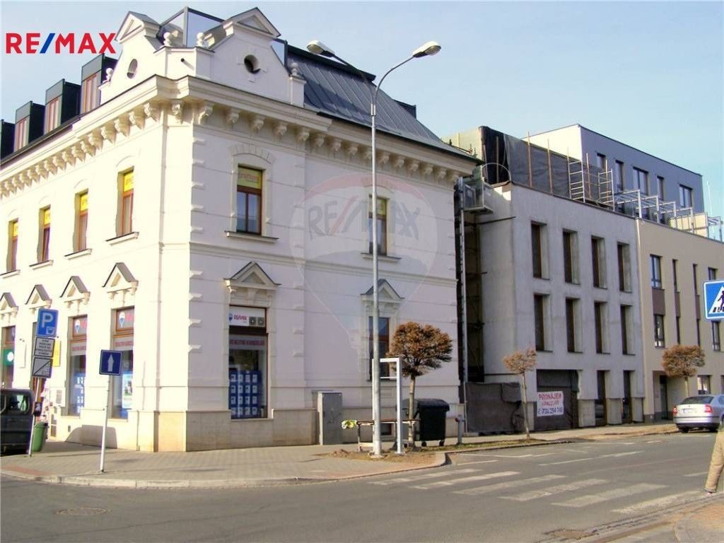 Pronájem kancelář - Wonkova, Hradec Králové, 13 m²