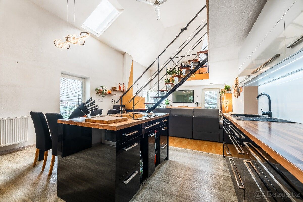 Byty, Velké Meziříčí, 594 01