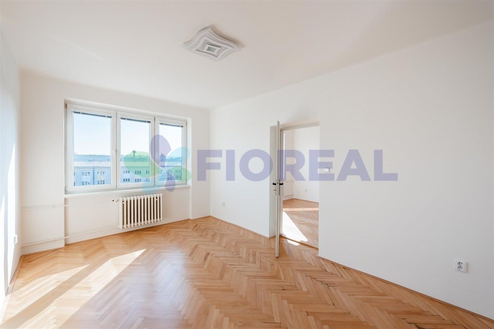 3+1, Kubánské náměstí, Praha, 72 m²