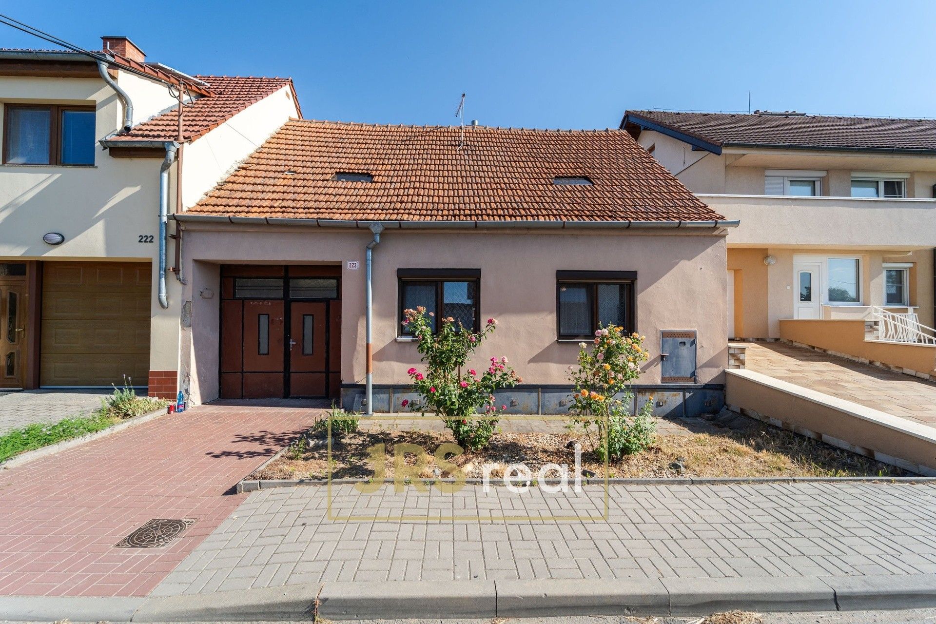 Rodinné domy, Nosislav, 104 m² - 1