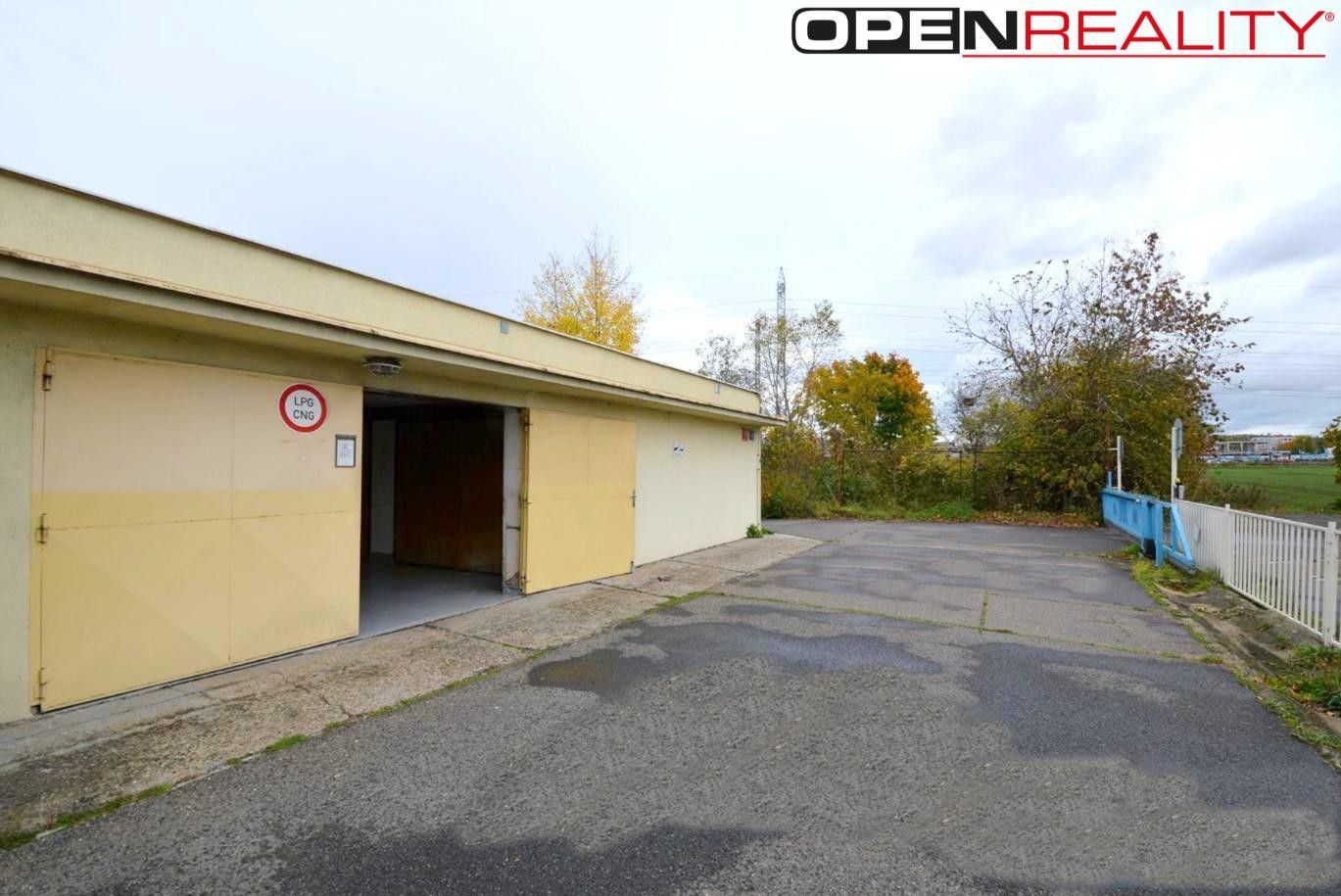 Garáž · 17 m² · K Ládví, Praha - 4