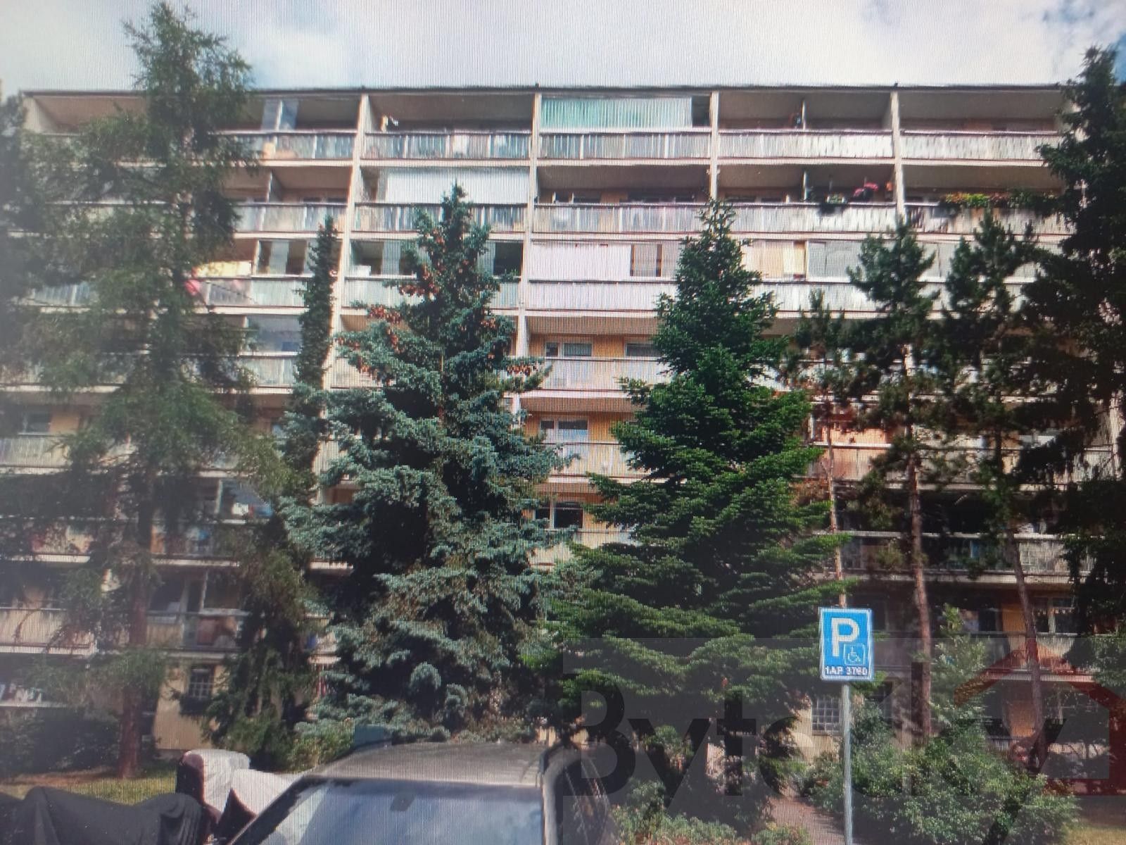 Byt 4+1 · 66 m² · Mimoňská  , Praha Prosek - 3