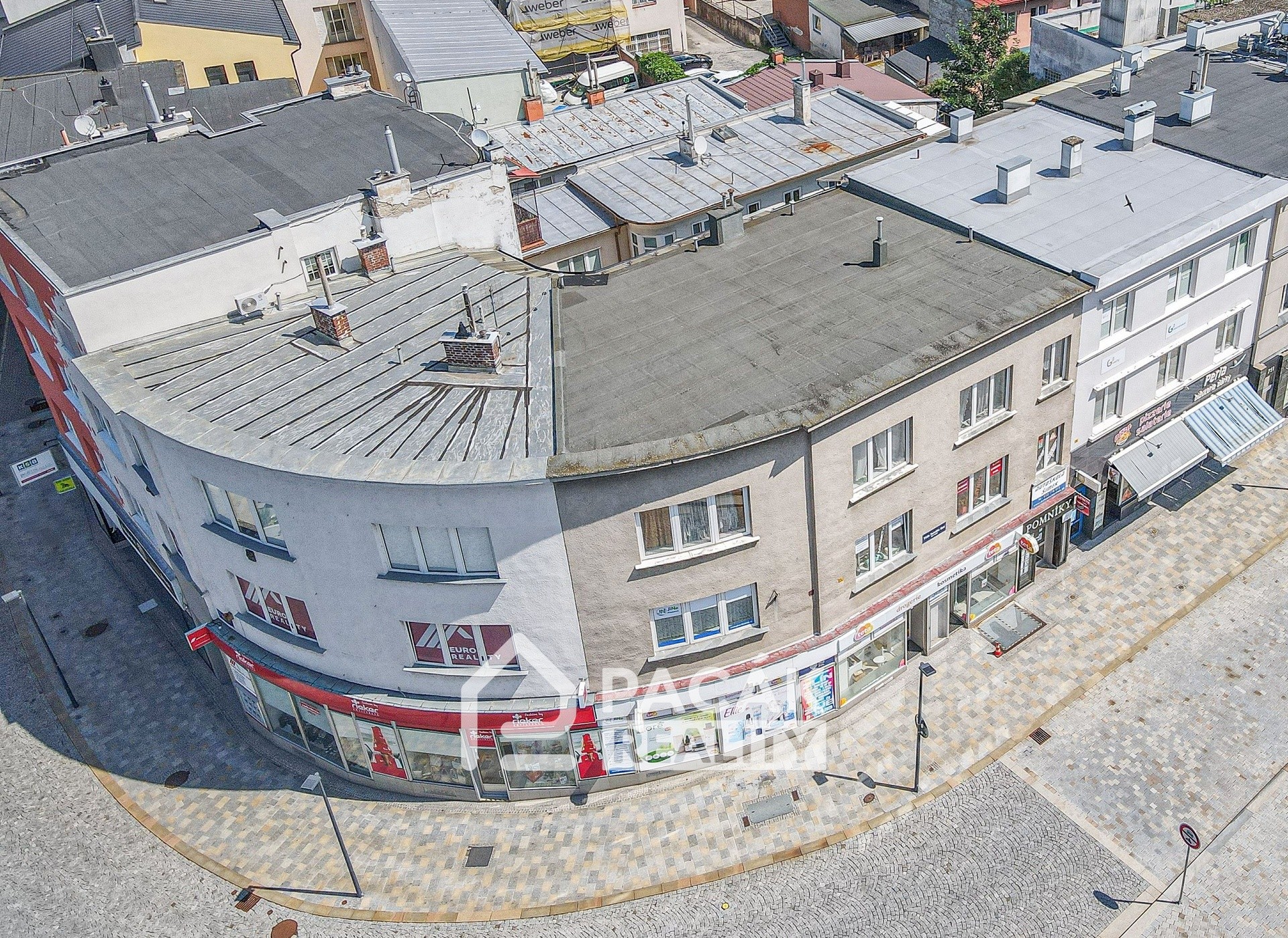 Obchodní prostory, třída Tomáše Bati, Zlín, 247 m² - 1