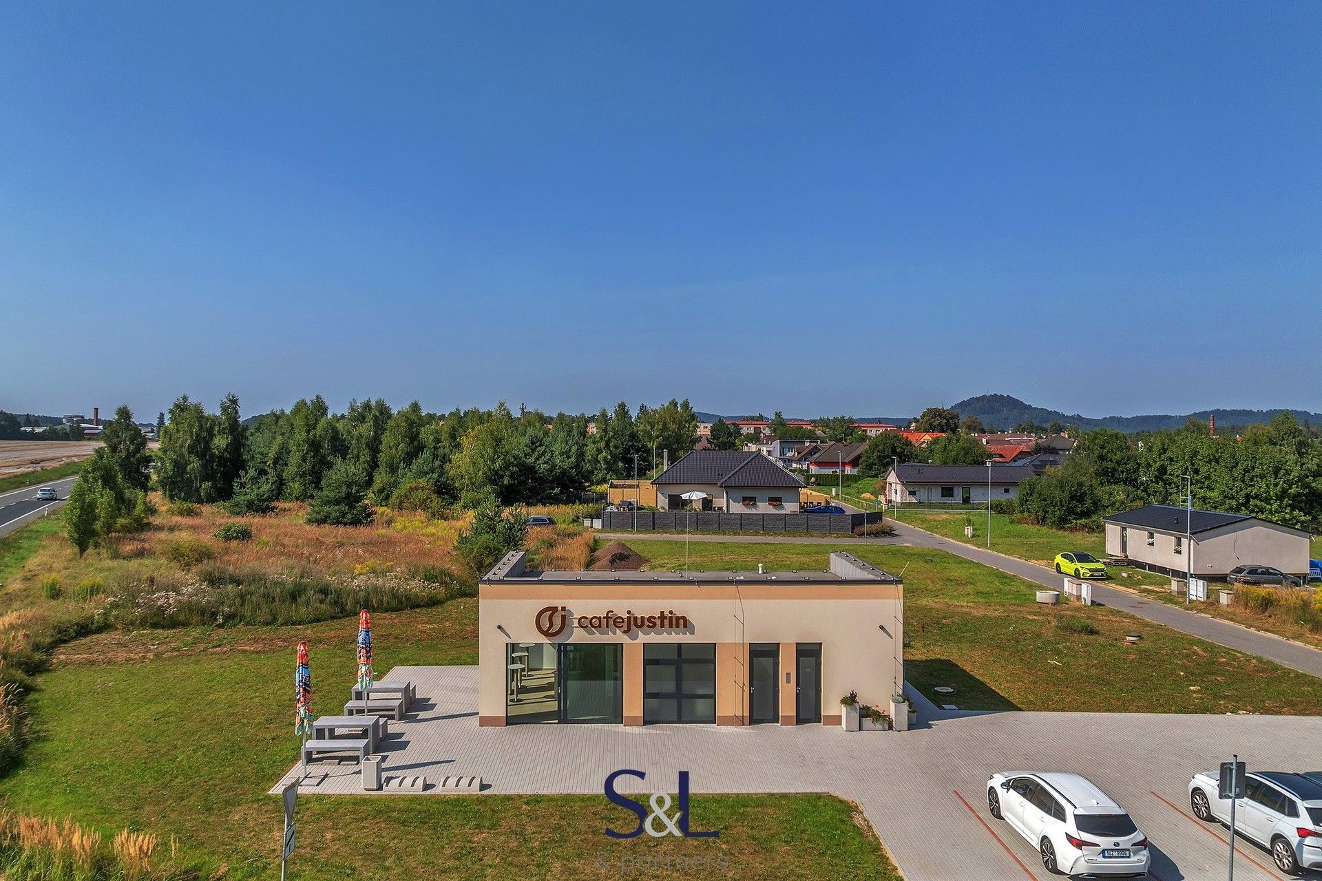 Prodej obchodní prostory - Doksy, 88 m²