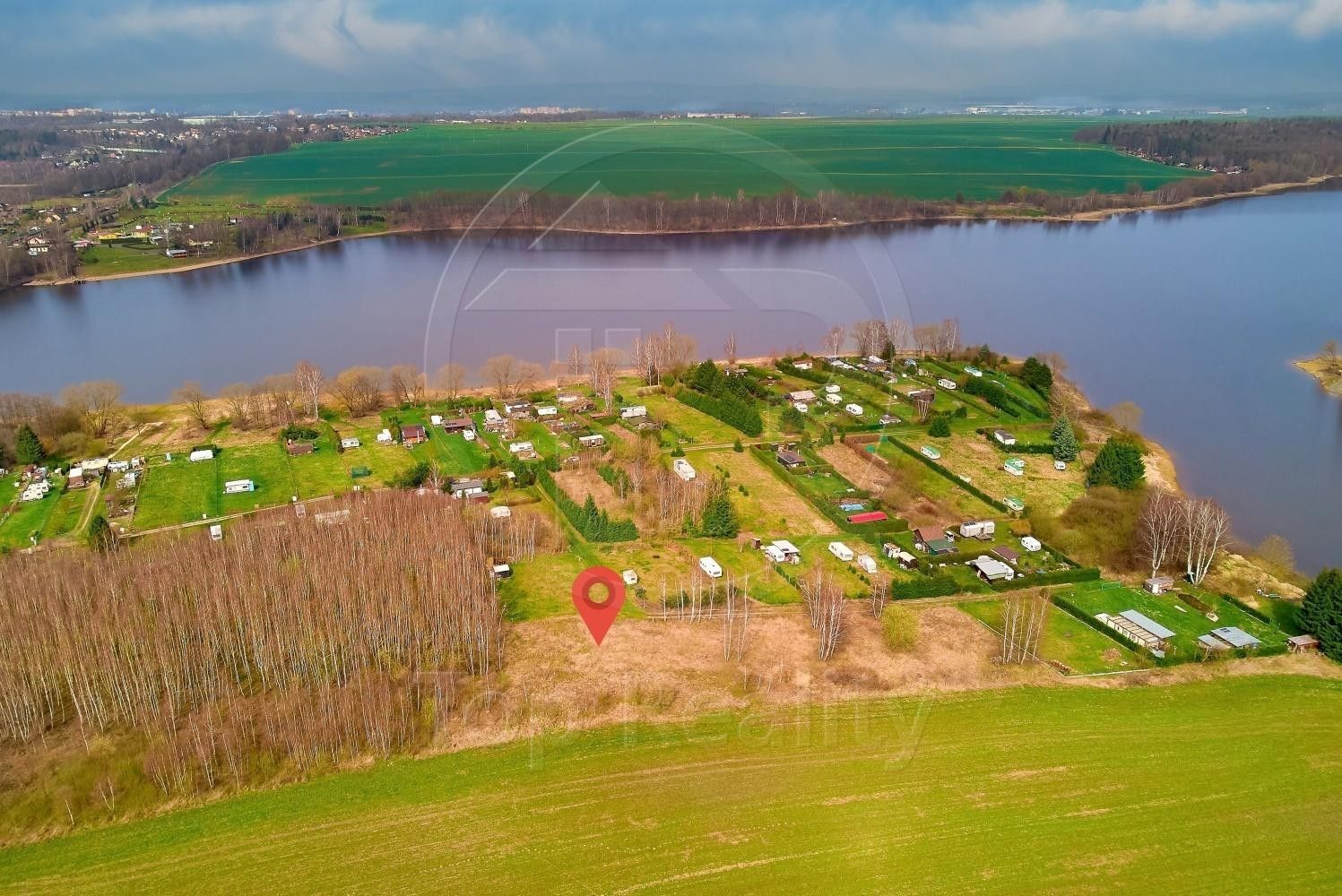 Zahrada · 1 353 m² · Mechová, Lipová - 4