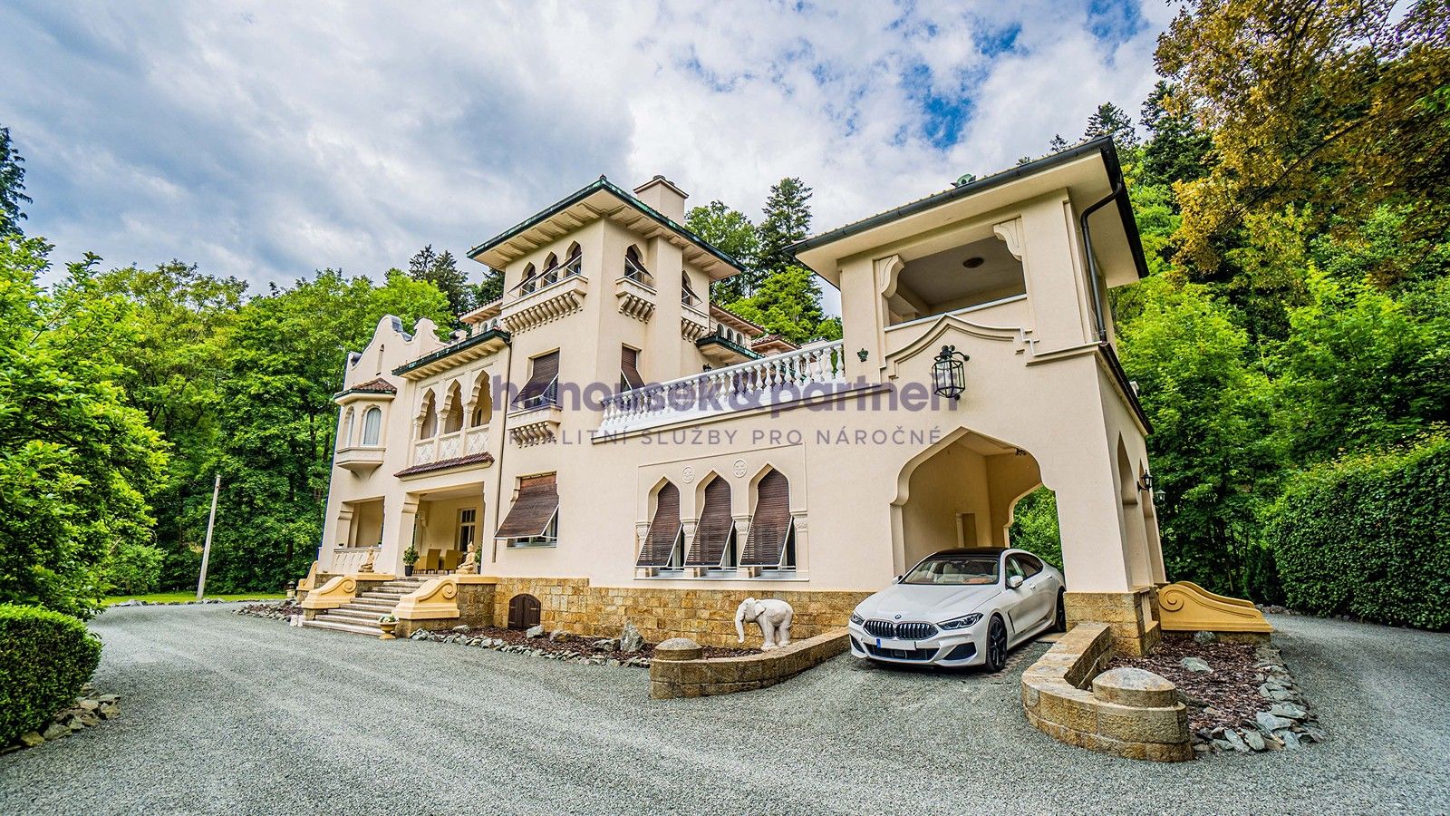 Rodinné domy, Skuhrov nad Bělou, 658 m²