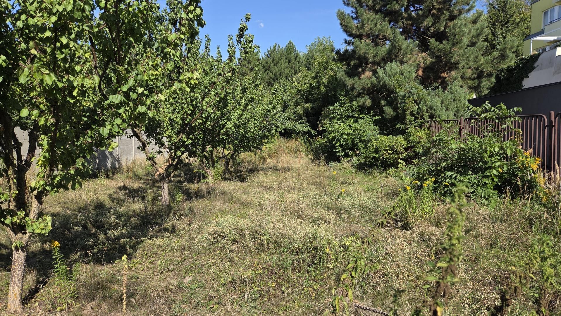 Pozemek pro bydlení, 721 m²