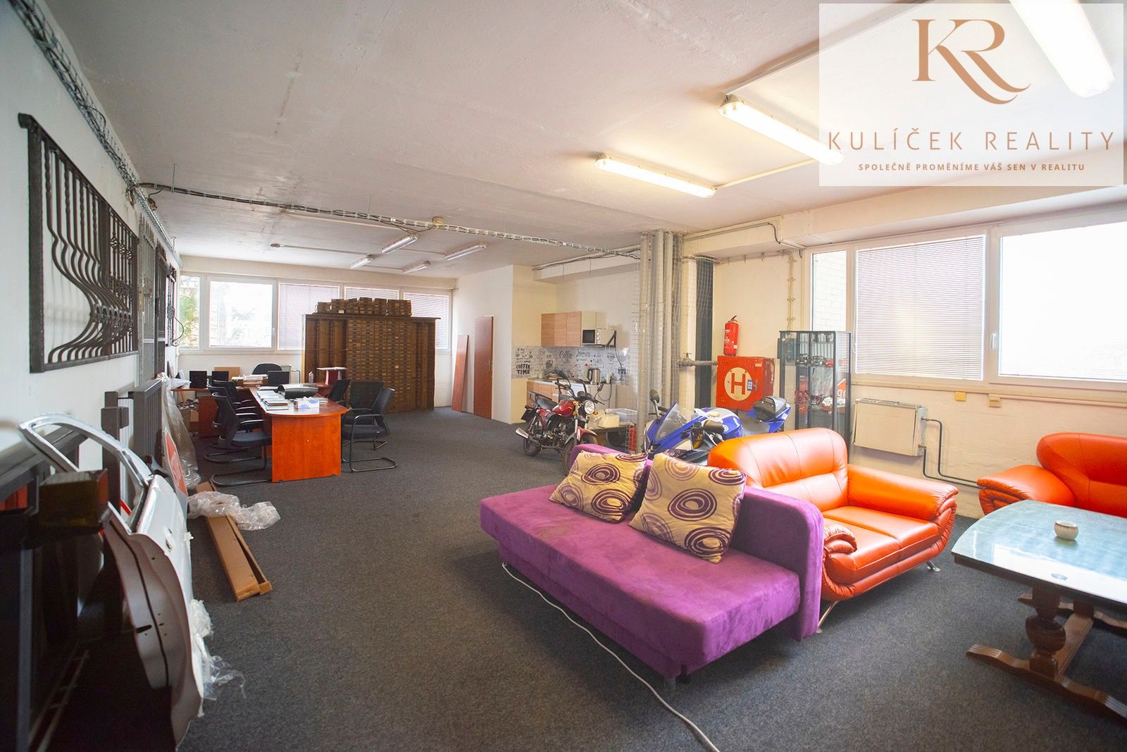 Sklady, Ve žlíbku, Praha Horní Počernice, 343 m² - 2