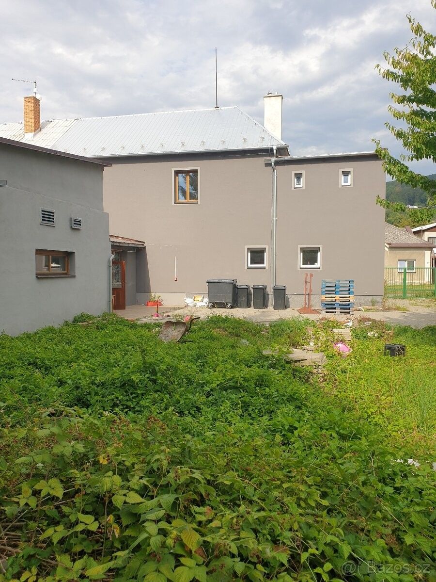 Prodej dům - Chvalčov, 768 72, 650 m²