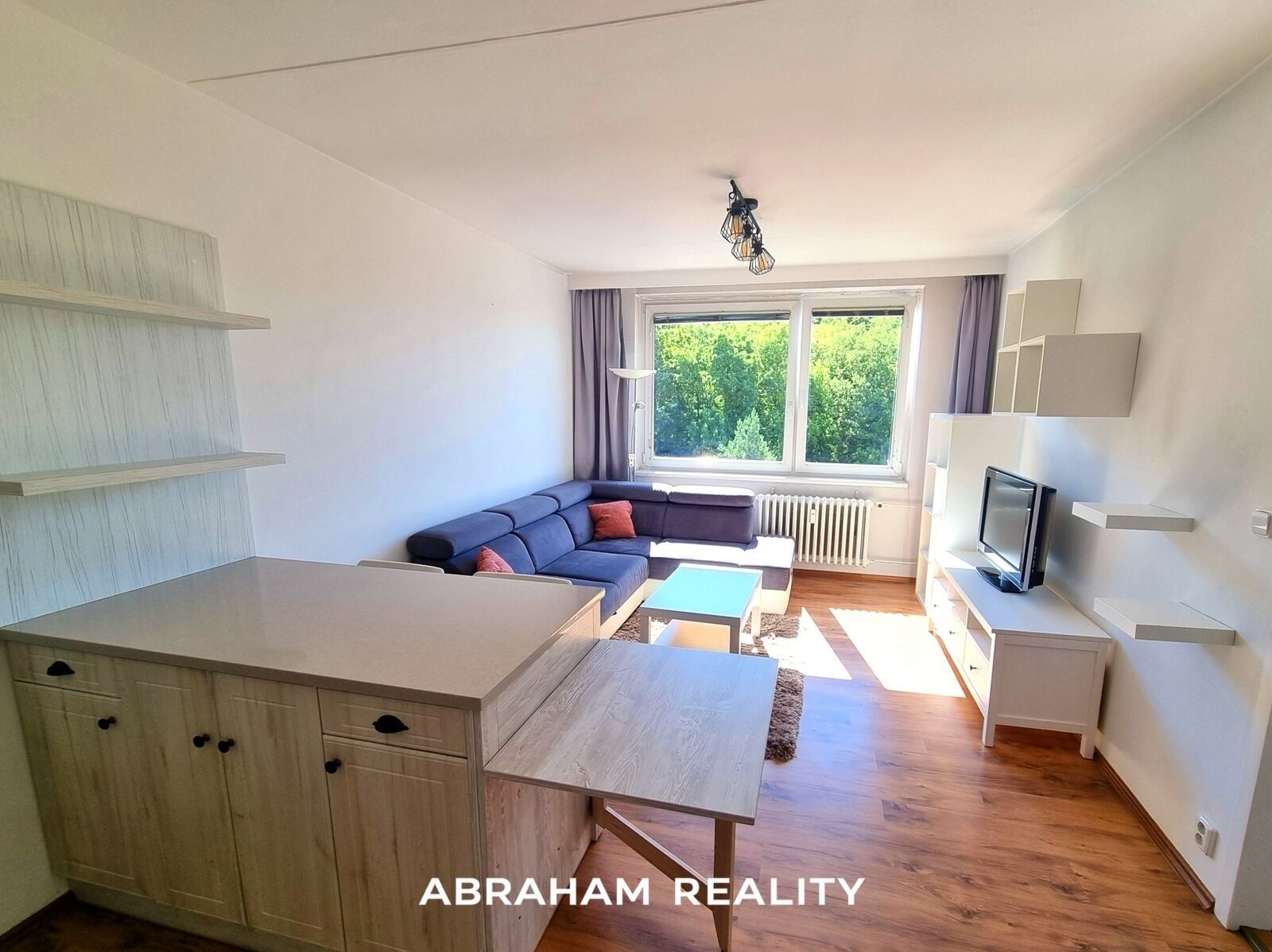 2+kk, Pod lysinami 464, Praha Hodkovičky, 41 m² - 1
