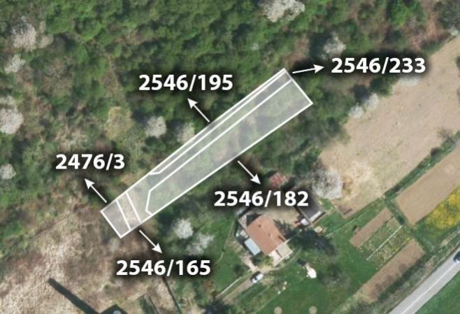 Prodej zemědělský pozemek - Medlovice, 17 943 m²