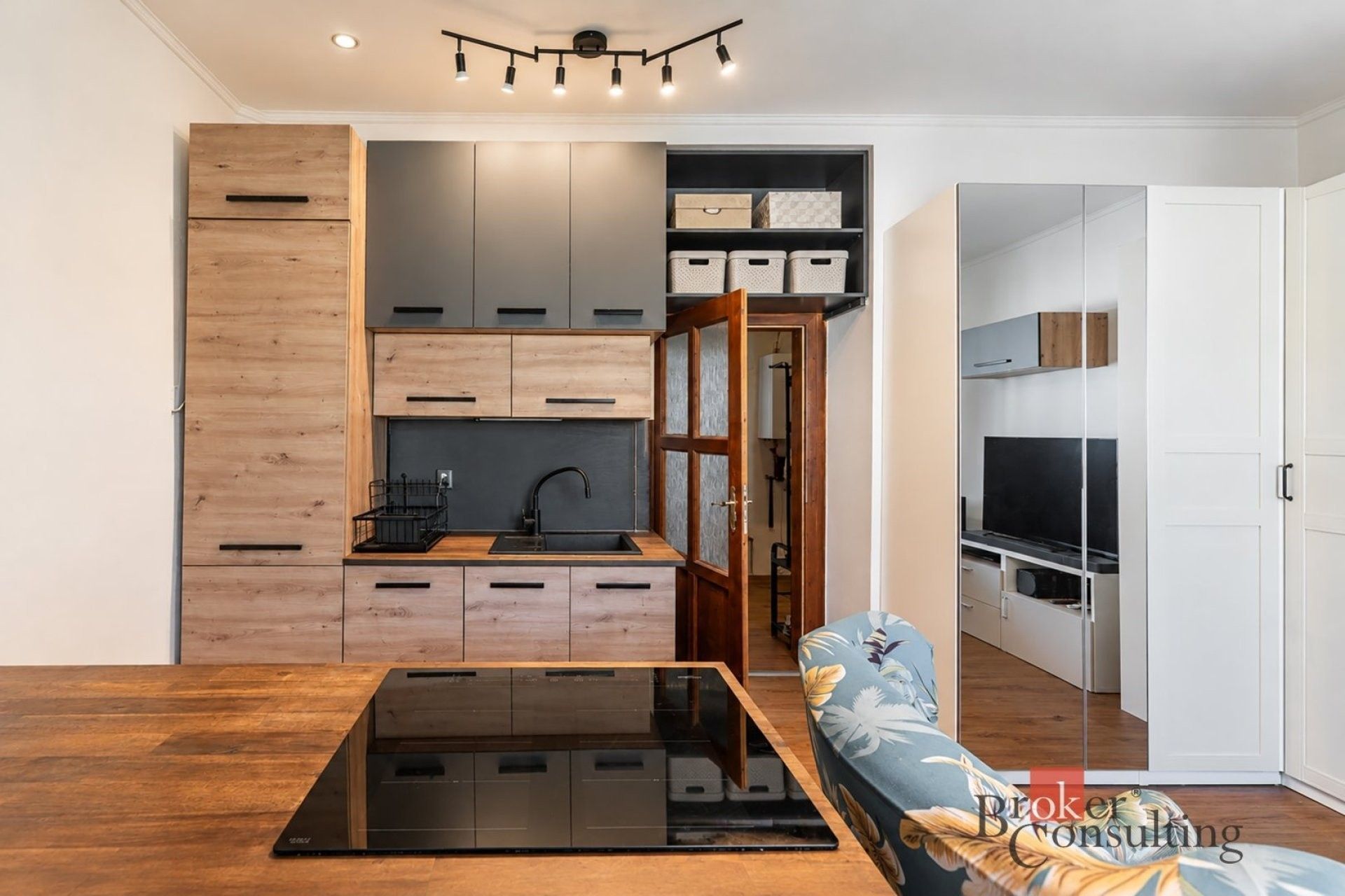 1+kk, Na Folimance, Praha, 28 m² - 1