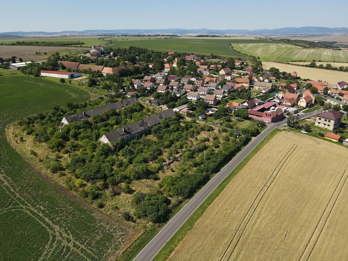 Komerční pozemky, Čeradice, okres Louny - 2
