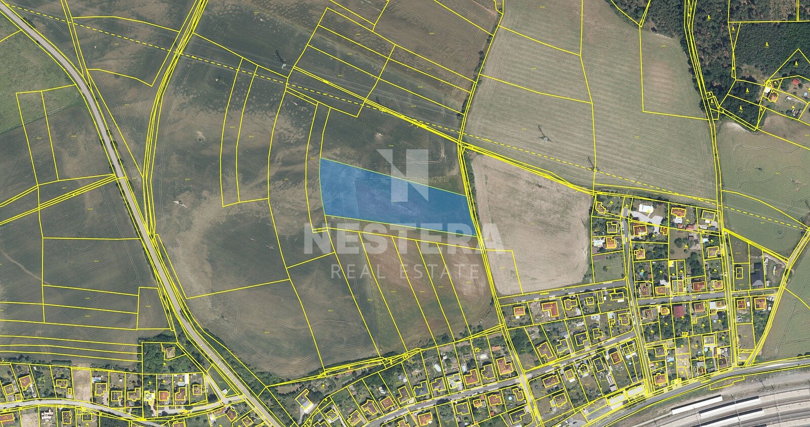 Zemědělský pozemek, 11 859 m²