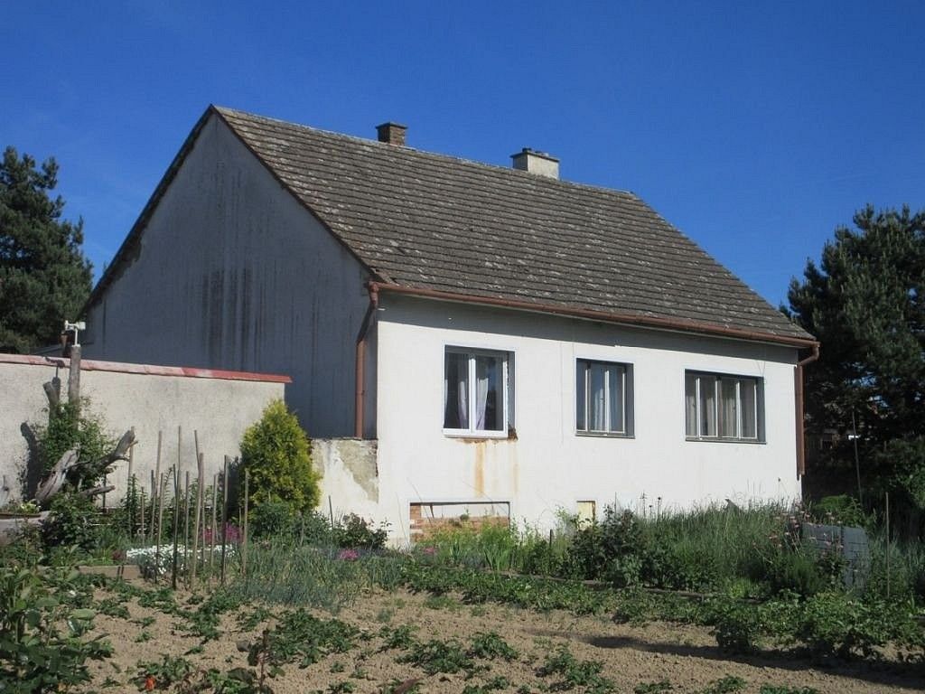 Prodej rodinný dům - Loučka, okres Olomouc, Olomoucký kraj, 168 m² - 1