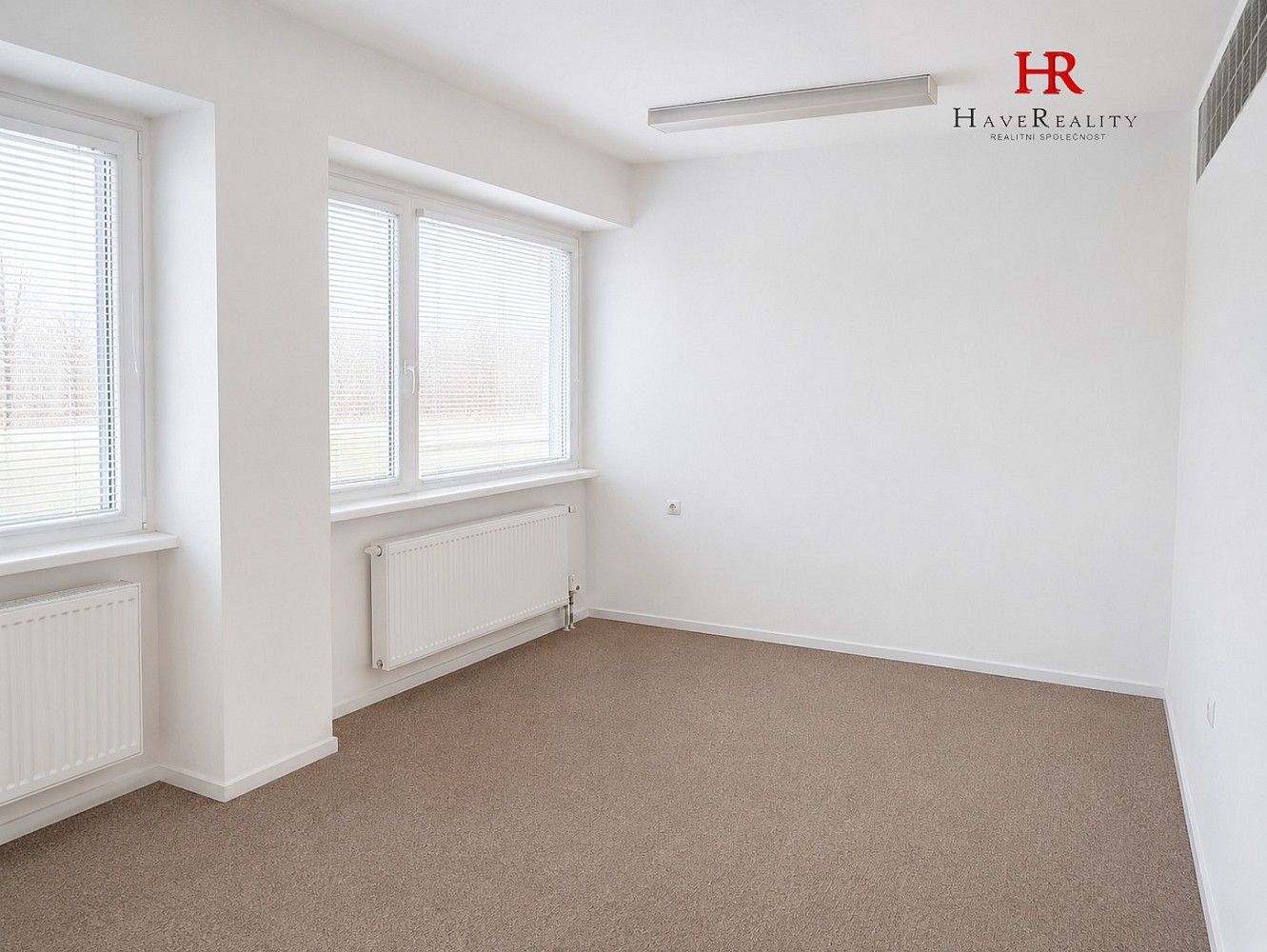 Pronájem kancelář - Praha - Stodůlky, okres Praha 13, Hlavní město Praha, 21 m² - 1