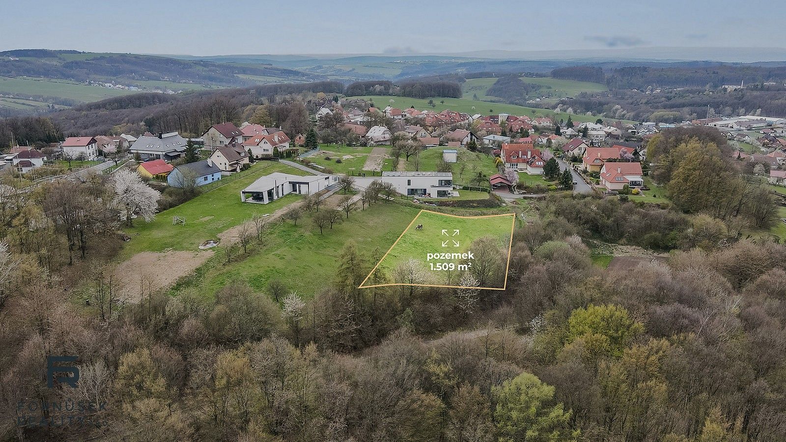 Prodej pozemek pro bydlení - Zlín - 5